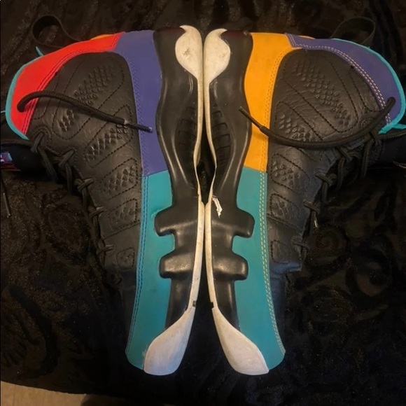 Retro 9 - Picture 2 of 3